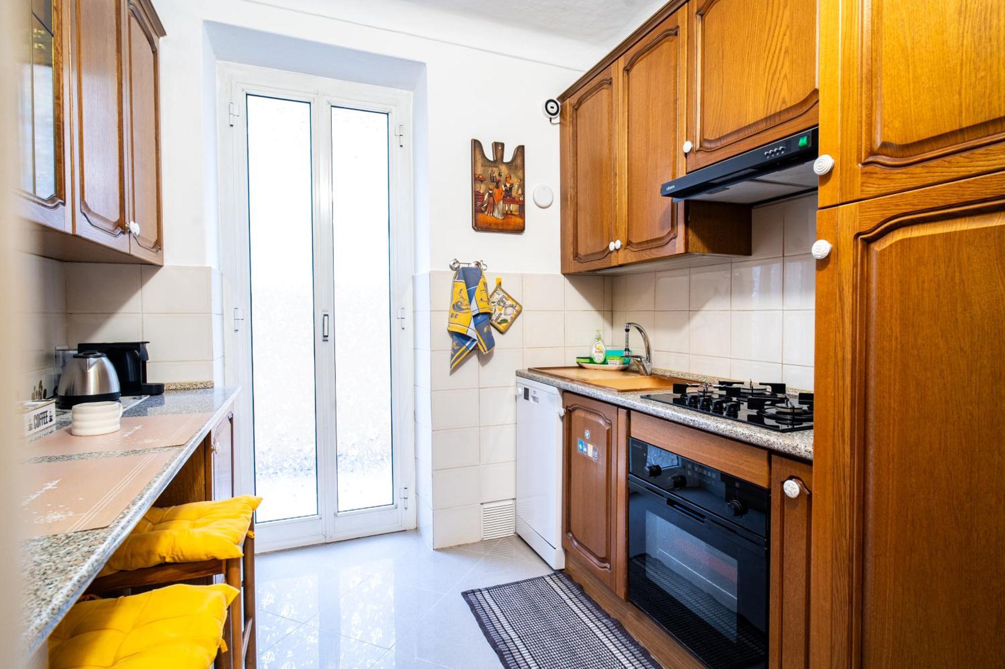 Casa Stefi Sunremo - Parcheggio Privato, 500 Mt Dalla Spiaggia Sanremo Eksteriør billede